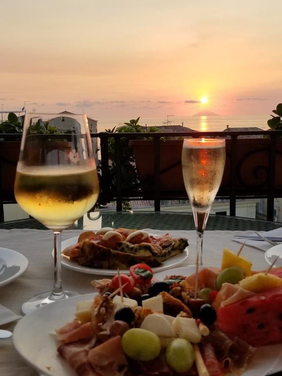 Residenza Il Barone Bed & Breakfast Tropea Exterior foto
